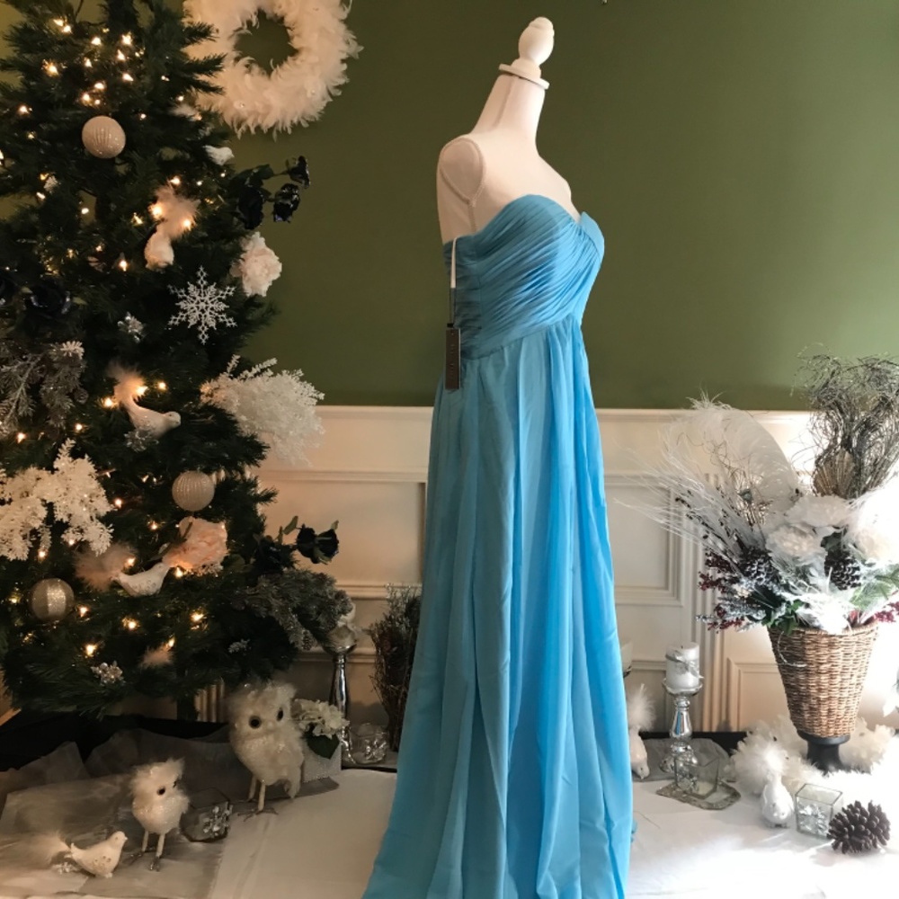 Formal evening gown bridesmaid - Picture 3 of 8